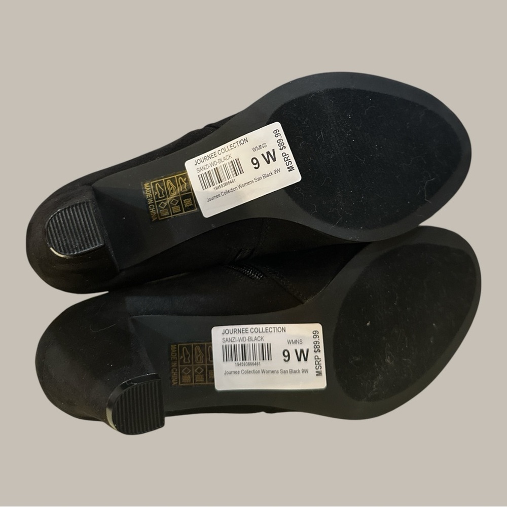 Journee Collection Black Ankle Booties - Picture 8 of 12